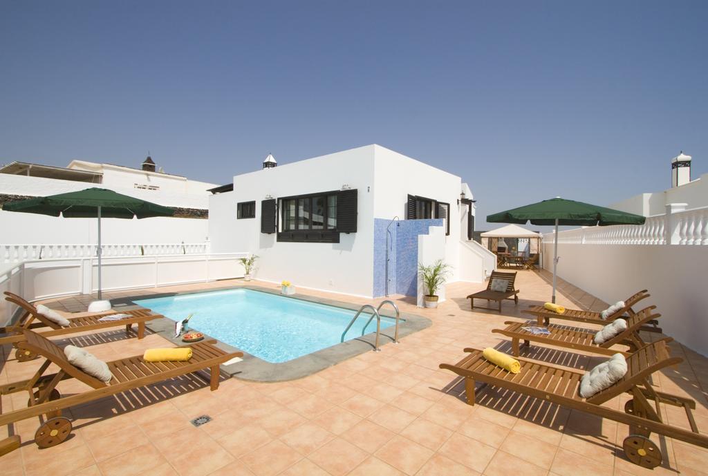 Grand Villa Famara Puerto Del Carmen Puerto del Carmen  Værelse billede